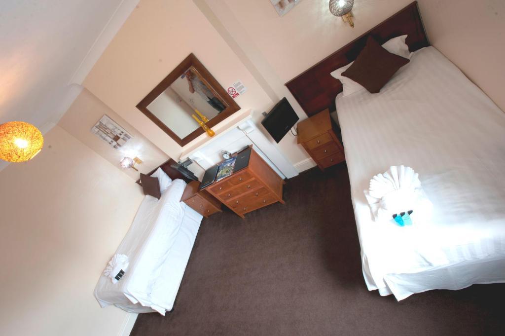 Hotel The Caribbean Doncaster Zimmer foto